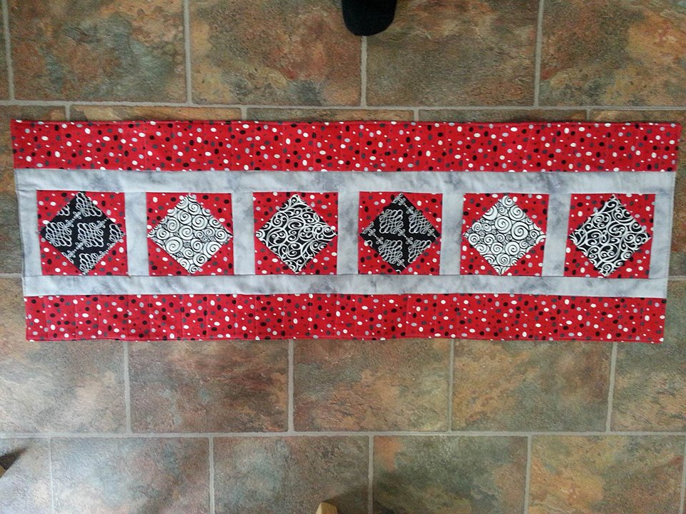 exandras-placemat-runner